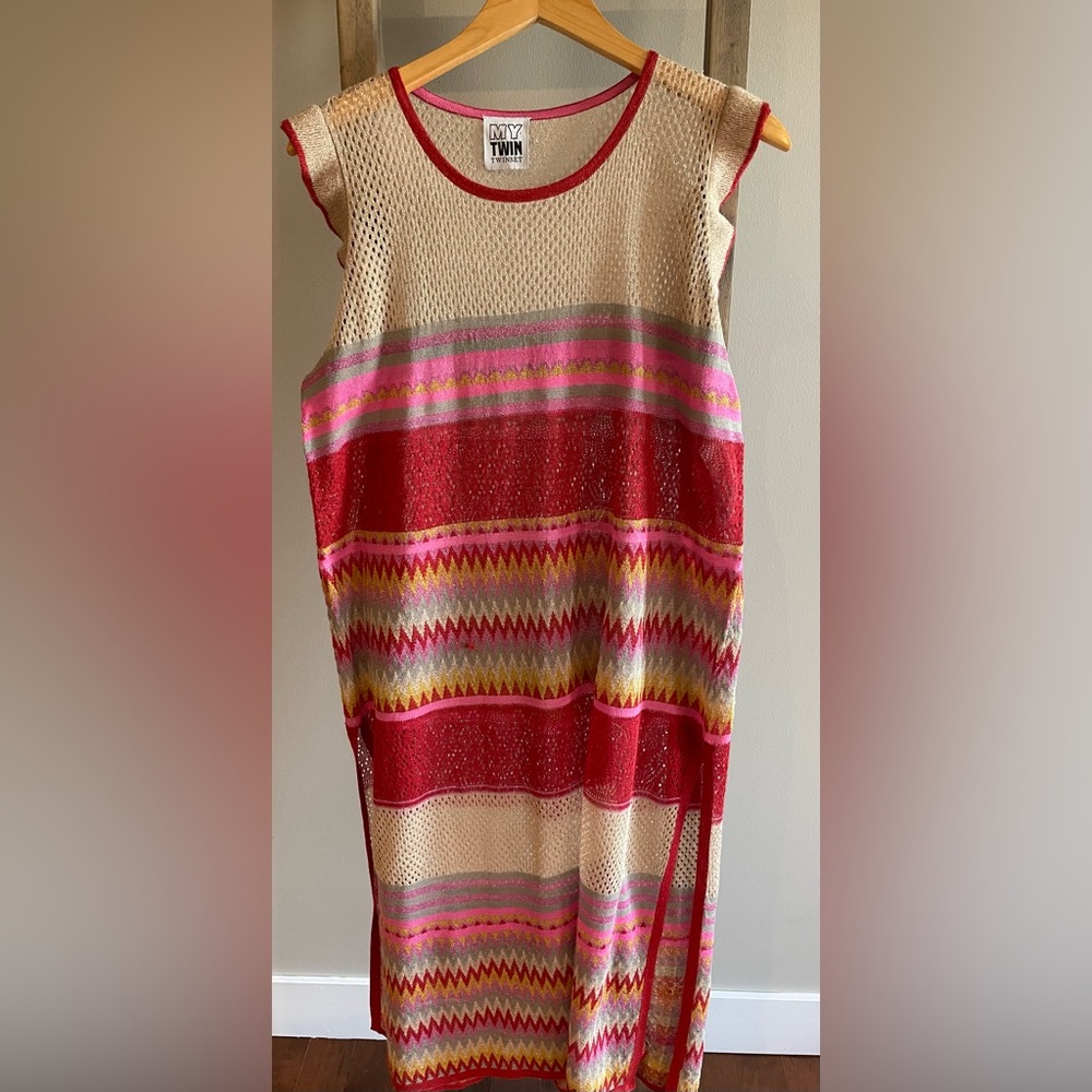 Twin-Set Sleeveless Maxi beach cover up in Beige, Pink & Red Zigzag Stripe XL